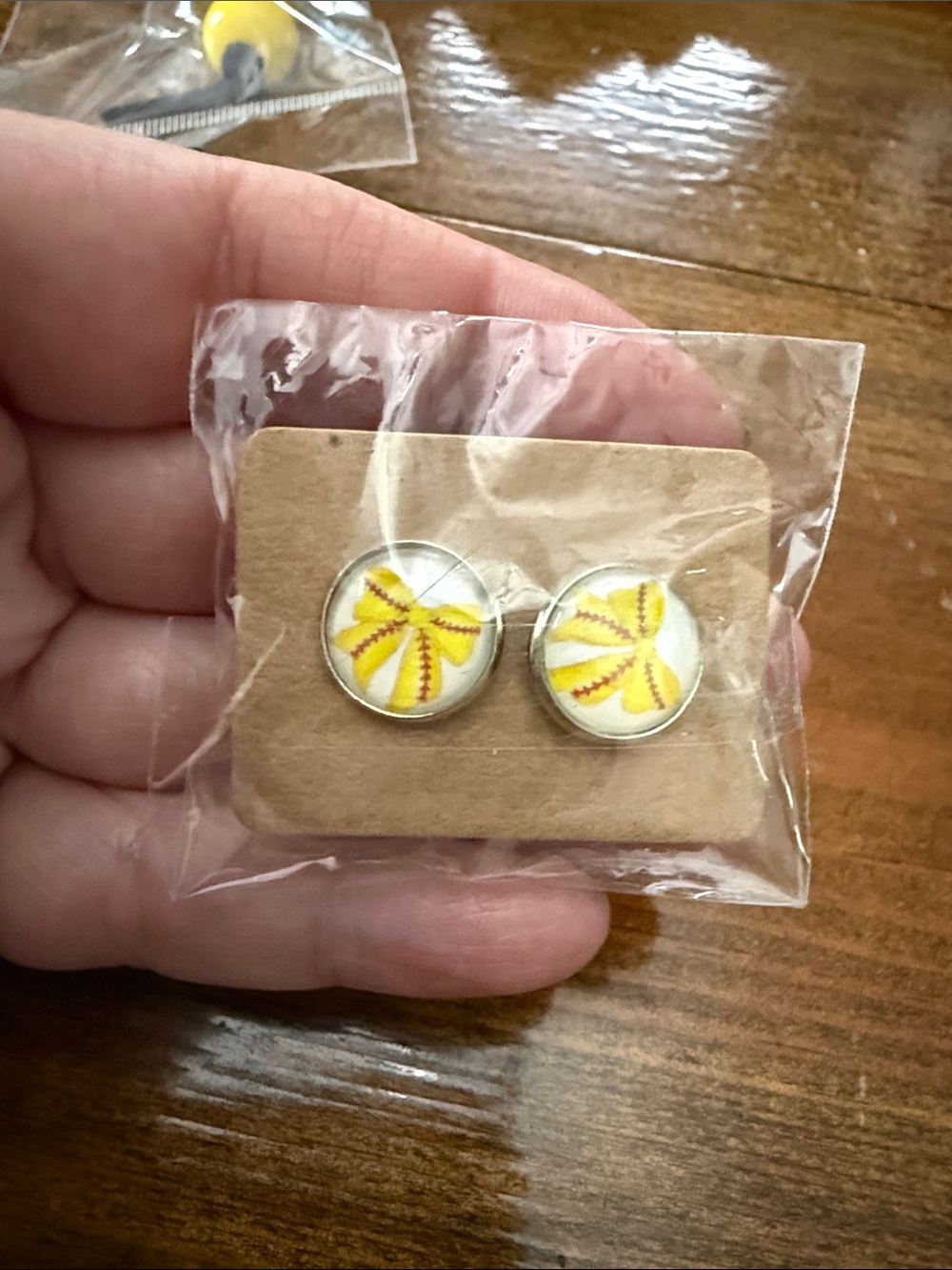 Softball 🥎 Earring and Bead Keychain Set - Picture 2 of 5